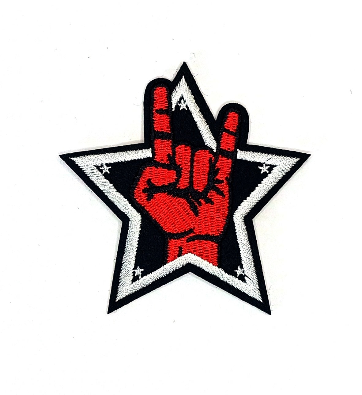Нашивка Rock Star – Червена ръка в метален поздрав, 7.5 см
