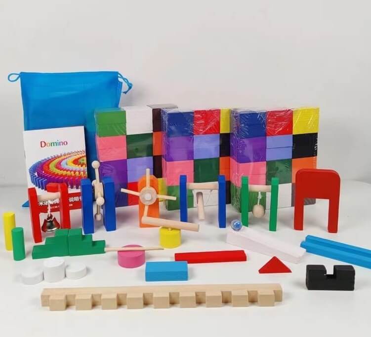 Дървено Домино, 360 части, 34 Механизма, Шаблон за Редене, Книжка с Инструкции, Чанта Подарък Спинер